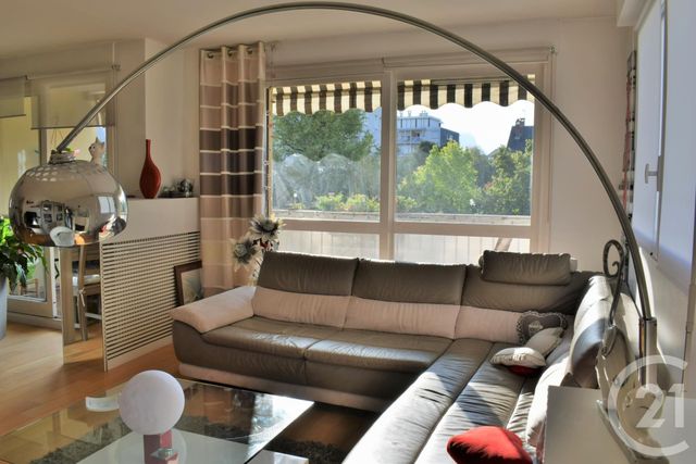 Appartement T2 à louer - 2 pièces - 59.25 m2 - CHAMBERY - 73 - RHONE-ALPES - Century 21 Immobilière De La Vallée