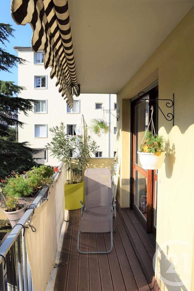 Appartement T2 à louer - 2 pièces - 59.25 m2 - CHAMBERY - 73 - RHONE-ALPES - Century 21 Immobilière De La Vallée