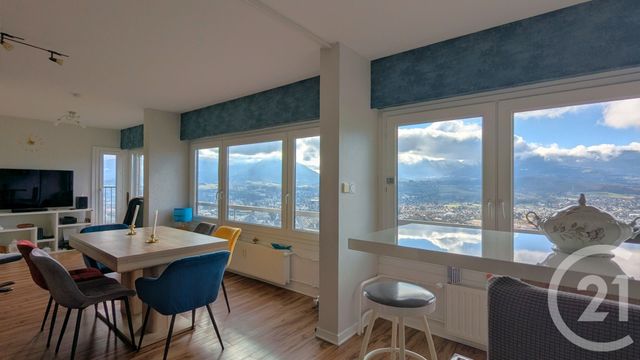 Appartement T5 à vendre - 5 pièces - 103.72 m2 - CHAMBERY - 73 - RHONE-ALPES - Century 21 Immobilière De La Vallée