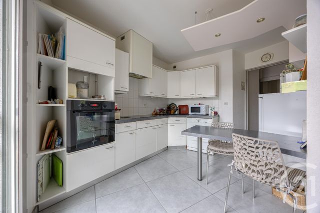 Appartement T4 à vendre - 4 pièces - 79.1 m2 - CHALLES LES EAUX - 73 - RHONE-ALPES - Century 21 Immobilière De La Vallée