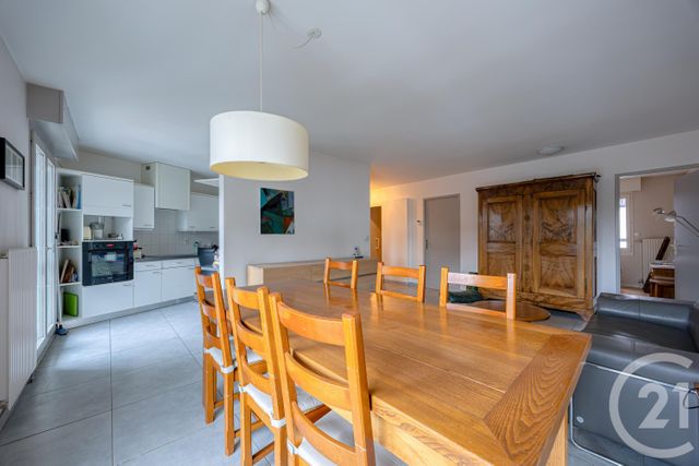 Appartement T4 à vendre - 4 pièces - 79.1 m2 - CHALLES LES EAUX - 73 - RHONE-ALPES - Century 21 Immobilière De La Vallée