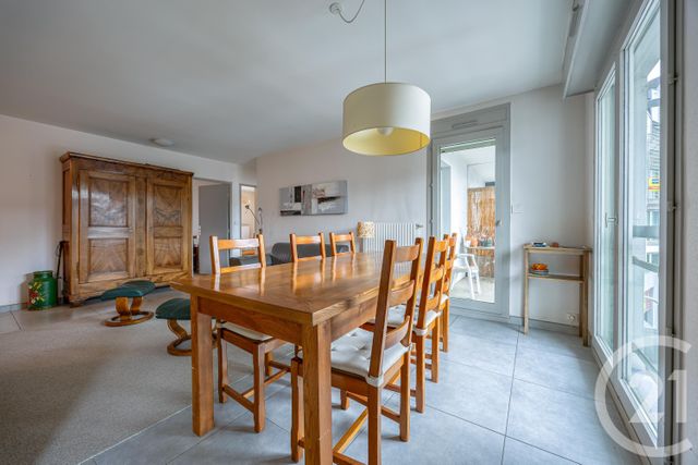 Appartement T4 à vendre - 4 pièces - 79.1 m2 - CHALLES LES EAUX - 73 - RHONE-ALPES - Century 21 Immobilière De La Vallée