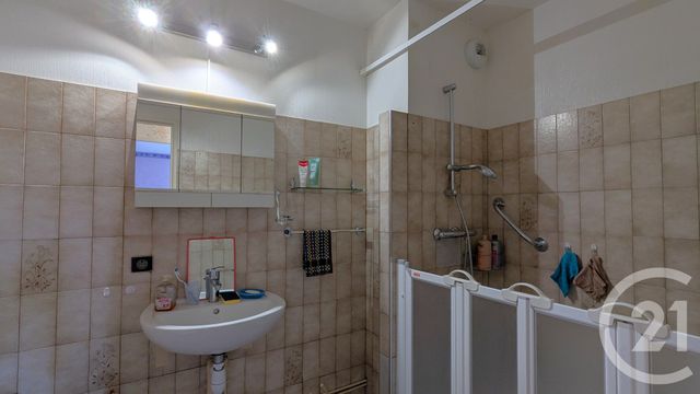 Appartement T5 à vendre - 5 pièces - 100.28 m2 - LA RAVOIRE - 73 - RHONE-ALPES - Century 21 Immobilière De La Vallée