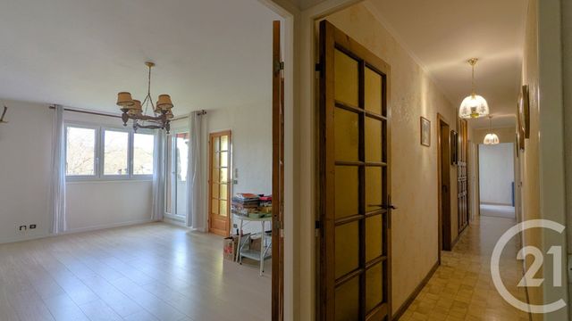 Appartement T5 à vendre - 5 pièces - 100.28 m2 - LA RAVOIRE - 73 - RHONE-ALPES - Century 21 Immobilière De La Vallée