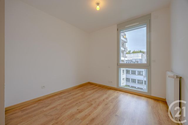 Appartement T3 à vendre - 3 pièces - 63.39 m2 - CHAMBERY - 73 - RHONE-ALPES - Century 21 Immobilière De La Vallée