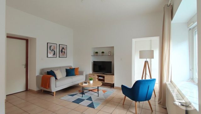 Appartement T5 à vendre - 5 pièces - 93.5 m2 - ST ALBAN LEYSSE - 73 - RHONE-ALPES - Century 21 Immobilière De La Vallée