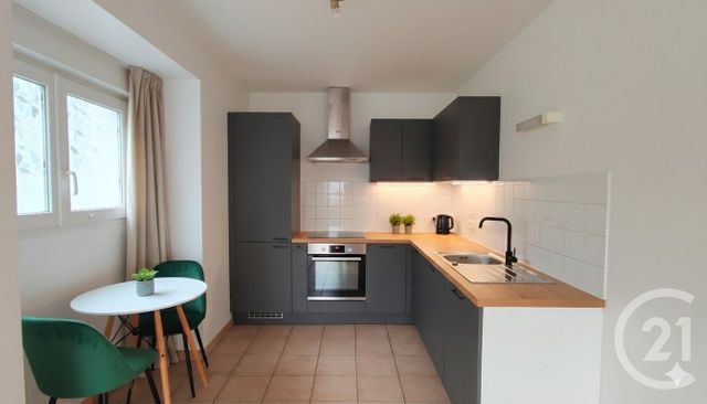 Appartement T5 à vendre - 5 pièces - 93.5 m2 - ST ALBAN LEYSSE - 73 - RHONE-ALPES - Century 21 Immobilière De La Vallée