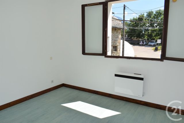 maison à louer - 5 pièces - 81.66 m2 - VIMINES - 73 - RHONE-ALPES - Century 21 Immobilière De La Vallée