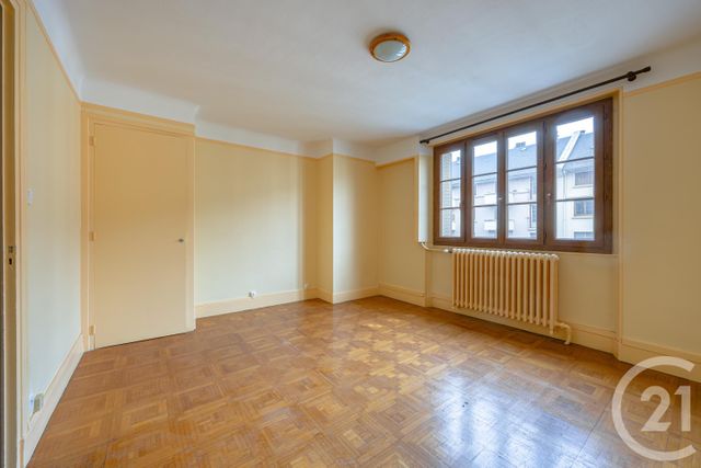 Appartement T3 à vendre - 3 pièces - 76.5 m2 - CHAMBERY - 73 - RHONE-ALPES - Century 21 Immobilière De La Vallée