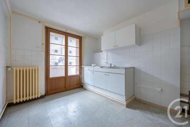 Appartement T3 à vendre - 3 pièces - 76.5 m2 - CHAMBERY - 73 - RHONE-ALPES - Century 21 Immobilière De La Vallée