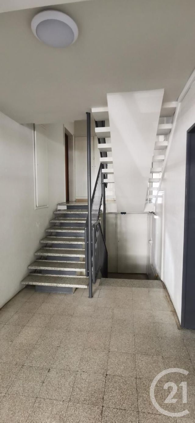 Appartement F3 à louer - 3 pièces - 60.05 m2 - CHAMBERY - 73 - RHONE-ALPES - Century 21 Immobilière De La Vallée