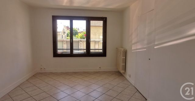 Appartement F3 à louer - 3 pièces - 60.05 m2 - CHAMBERY - 73 - RHONE-ALPES - Century 21 Immobilière De La Vallée