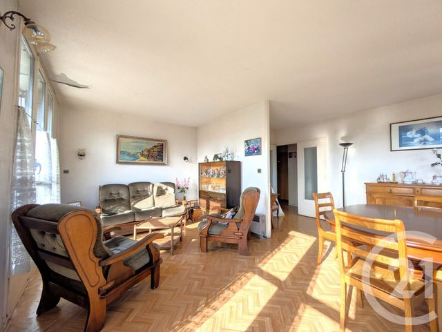 Appartement T3 à vendre - 3 pièces - 72.01 m2 - CHAMBERY - 73 - RHONE-ALPES - Century 21 Immobilière De La Vallée