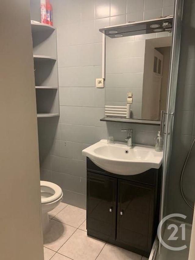 Appartement T2 à louer - 2 pièces - 27.94 m2 - CHAMBERY - 73 - RHONE-ALPES - Century 21 Immobilière De La Vallée