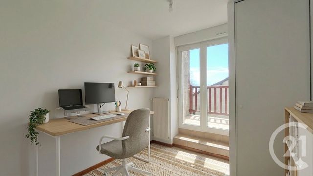 Appartement T5 à vendre - 5 pièces - 83.4 m2 - ST ALBAN LEYSSE - 73 - RHONE-ALPES - Century 21 Immobilière De La Vallée