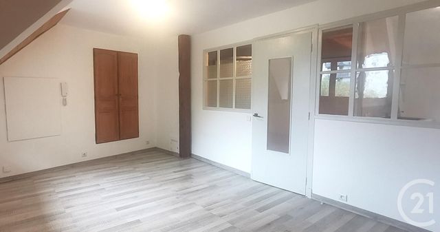 Appartement F2 à louer - 2 pièces - 34.41 m2 - CHAMBERY - 73 - RHONE-ALPES - Century 21 Immobilière De La Vallée