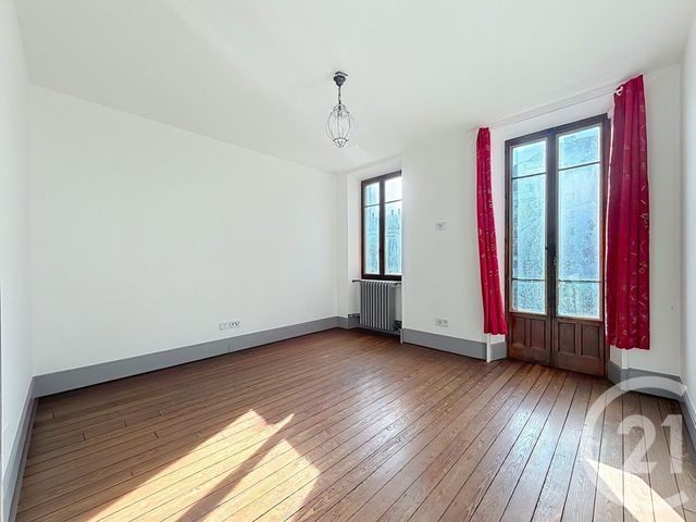 Appartement T3 à vendre - 3 pièces - 58.68 m2 - CHAMBERY - 73 - RHONE-ALPES - Century 21 Immobilière De La Vallée