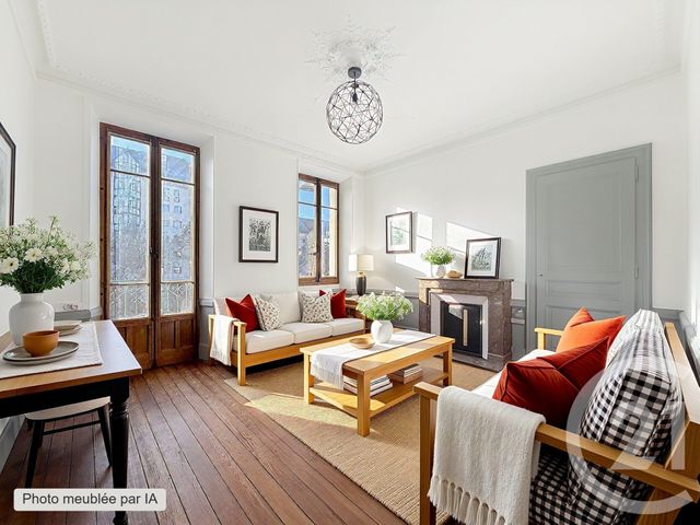 Appartement T3 à vendre - 3 pièces - 58.68 m2 - CHAMBERY - 73 - RHONE-ALPES - Century 21 Immobilière De La Vallée