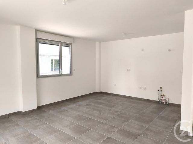 Appartement T3 à louer - 3 pièces - 69.1 m2 - COGNIN - 73 - RHONE-ALPES - Century 21 Immobilière De La Vallée