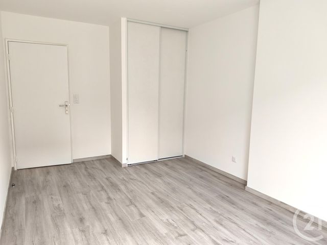 Appartement T3 à louer - 3 pièces - 69.1 m2 - COGNIN - 73 - RHONE-ALPES - Century 21 Immobilière De La Vallée
