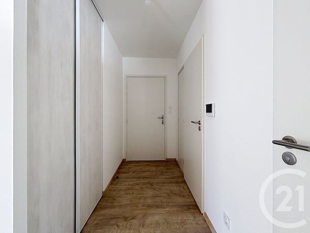 Appartement T2 à louer - 2 pièces - 51.95 m2 - LA MOTTE SERVOLEX - 73 - RHONE-ALPES - Century 21 Immobilière De La Vallée