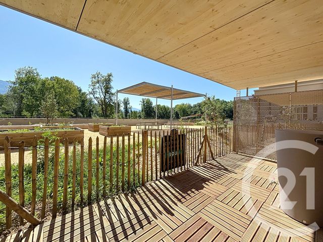Appartement T2 à louer - 2 pièces - 51.95 m2 - LA MOTTE SERVOLEX - 73 - RHONE-ALPES - Century 21 Immobilière De La Vallée