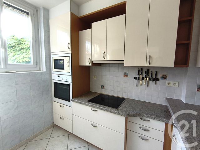 Appartement T3 à louer - 3 pièces - 70.18 m2 - CHAMBERY - 73 - RHONE-ALPES - Century 21 Immobilière De La Vallée