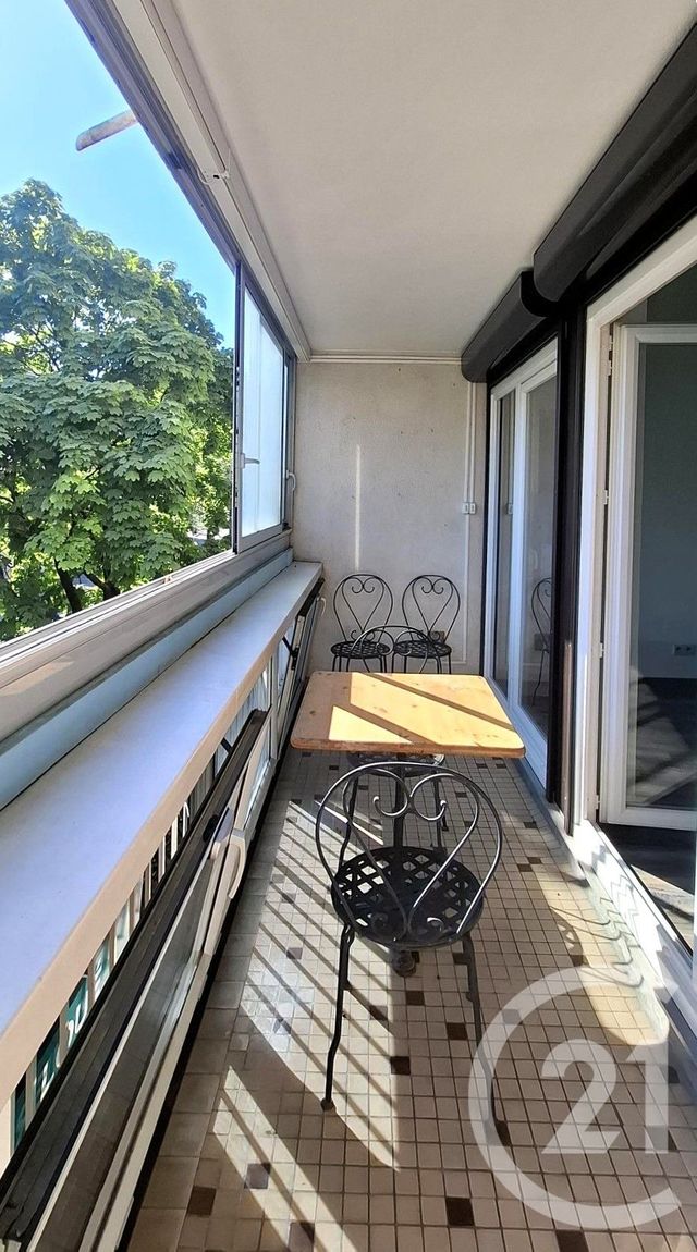 Appartement T3 à louer - 3 pièces - 70.18 m2 - CHAMBERY - 73 - RHONE-ALPES - Century 21 Immobilière De La Vallée