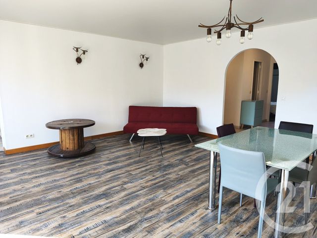 Appartement T3 à louer - 3 pièces - 70.18 m2 - CHAMBERY - 73 - RHONE-ALPES - Century 21 Immobilière De La Vallée