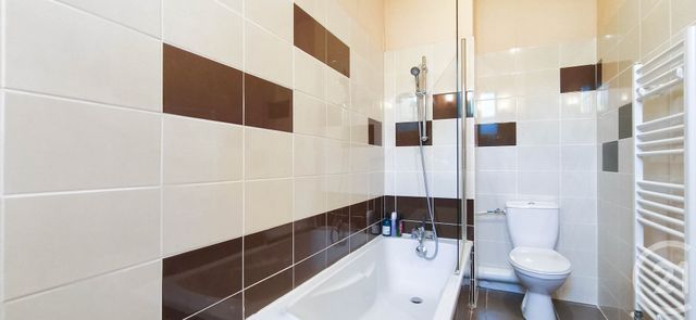 Appartement Duplex à vendre - 6 pièces - 122.1 m2 - CHAMBERY - 73 - RHONE-ALPES - Century 21 Immobilière De La Vallée