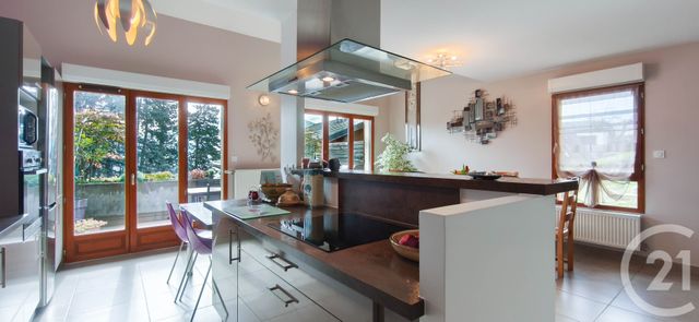 Appartement Duplex à vendre - 6 pièces - 122.1 m2 - CHAMBERY - 73 - RHONE-ALPES - Century 21 Immobilière De La Vallée