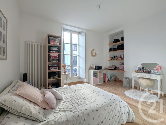 Appartement T2 à vendre - 2 pièces - 60.58 m2 - CHAMBERY - 73 - RHONE-ALPES - Century 21 Immobilière De La Vallée