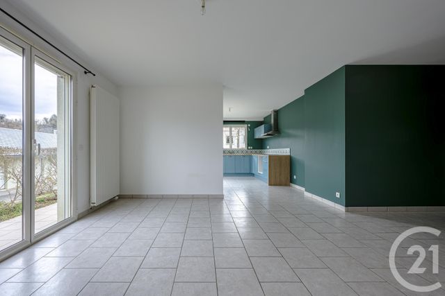 Appartement T3 à vendre - 3 pièces - 75.42 m2 - JACOB BELLECOMBETTE - 73 - RHONE-ALPES - Century 21 Immobilière De La Vallée