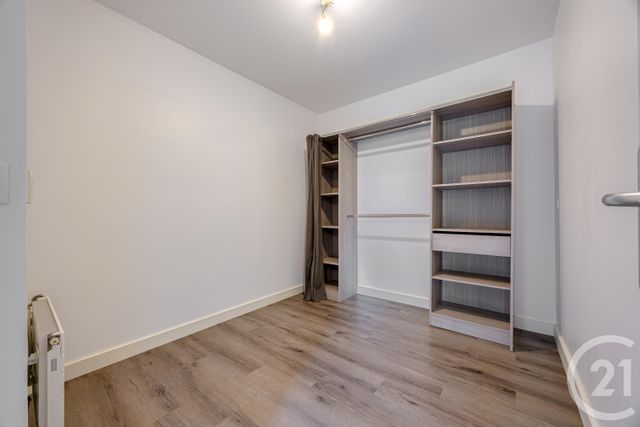 Appartement T3 à vendre - 3 pièces - 75.42 m2 - JACOB BELLECOMBETTE - 73 - RHONE-ALPES - Century 21 Immobilière De La Vallée