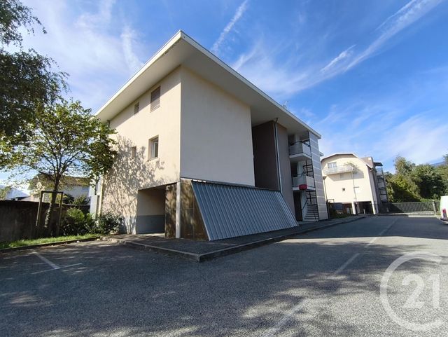 Appartement T3 à louer - 3 pièces - 58.07 m2 - CHAMBERY - 73 - RHONE-ALPES - Century 21 Immobilière De La Vallée