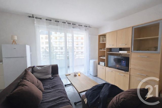 Appartement T2 à vendre - 2 pièces - 43.27 m2 - CHAMBERY - 73 - RHONE-ALPES - Century 21 Immobilière De La Vallée