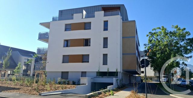 Appartement T4 à louer - 4 pièces - 91.45 m2 - ST ALBAN LEYSSE - 73 - RHONE-ALPES - Century 21 Immobilière De La Vallée