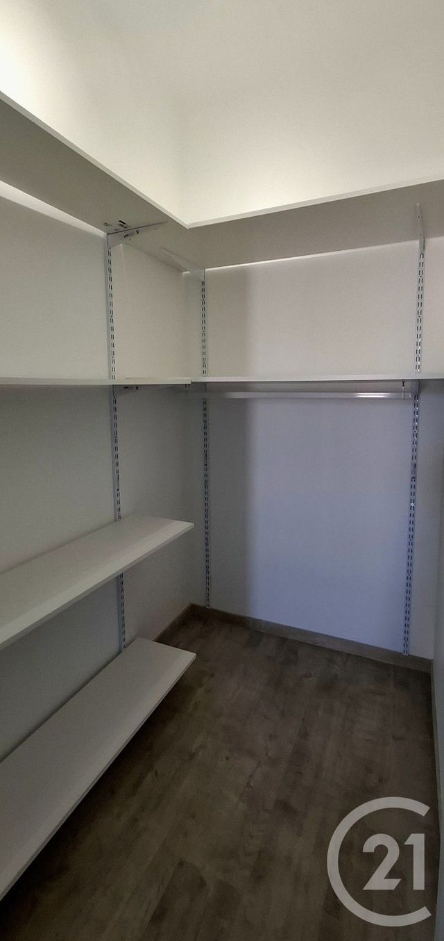 Appartement T4 à louer - 4 pièces - 91.45 m2 - ST ALBAN LEYSSE - 73 - RHONE-ALPES - Century 21 Immobilière De La Vallée