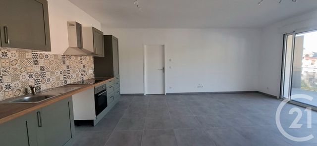 Appartement T4 à louer - 4 pièces - 91.45 m2 - ST ALBAN LEYSSE - 73 - RHONE-ALPES - Century 21 Immobilière De La Vallée