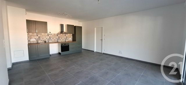 Appartement T4 à louer - 4 pièces - 91.45 m2 - ST ALBAN LEYSSE - 73 - RHONE-ALPES - Century 21 Immobilière De La Vallée