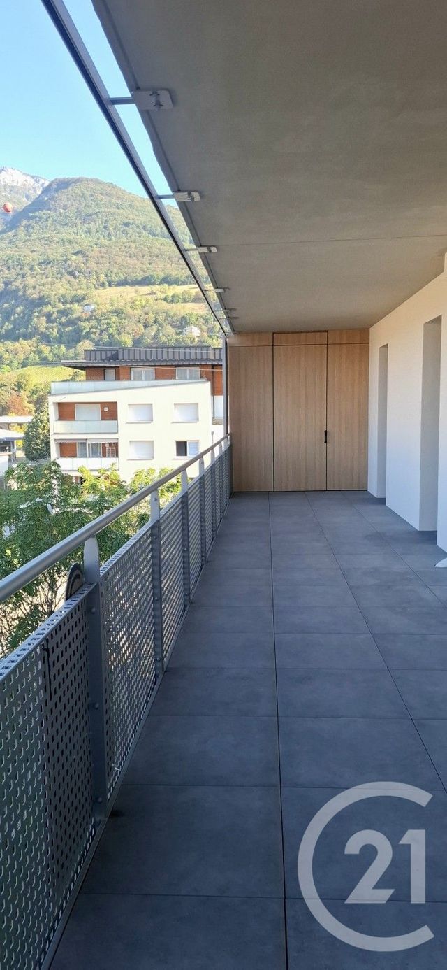 Appartement T4 à louer - 4 pièces - 91.45 m2 - ST ALBAN LEYSSE - 73 - RHONE-ALPES - Century 21 Immobilière De La Vallée