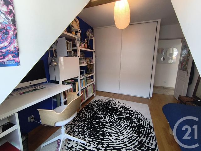 Appartement T4 à louer - 4 pièces - 87.41 m2 - CHAMBERY - 73 - RHONE-ALPES - Century 21 Immobilière De La Vallée