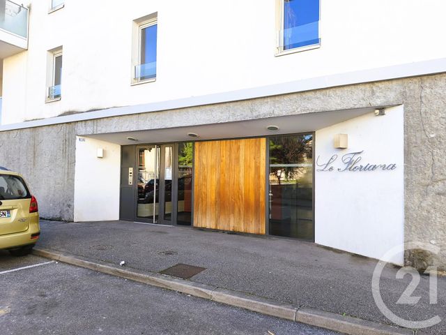Appartement T4 à louer - 4 pièces - 87.41 m2 - CHAMBERY - 73 - RHONE-ALPES - Century 21 Immobilière De La Vallée