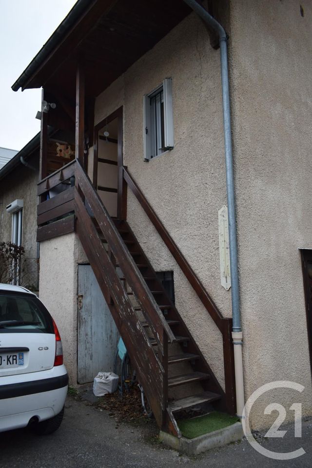Appartement Duplex à louer - 2 pièces - 26.15 m2 - JACOB BELLECOMBETTE - 73 - RHONE-ALPES - Century 21 Immobilière De La Vallée
