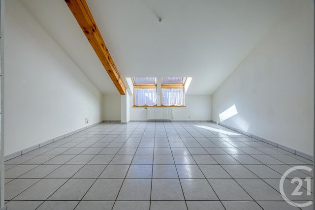 Appartement T2 à vendre - 2 pièces - 50.24 m2 - ST ALBAN LEYSSE - 73 - RHONE-ALPES - Century 21 Immobilière De La Vallée