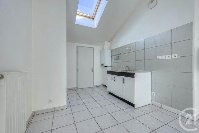 Appartement T2 à vendre - 2 pièces - 50.24 m2 - ST ALBAN LEYSSE - 73 - RHONE-ALPES - Century 21 Immobilière De La Vallée