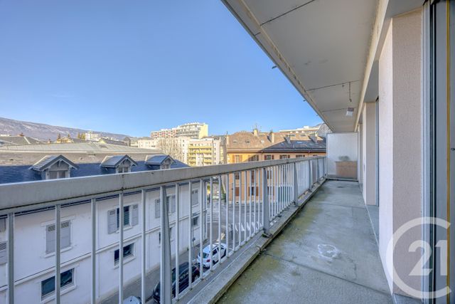Appartement T4 à vendre - 4 pièces - 95.13 m2 - CHAMBERY - 73 - RHONE-ALPES - Century 21 Immobilière De La Vallée
