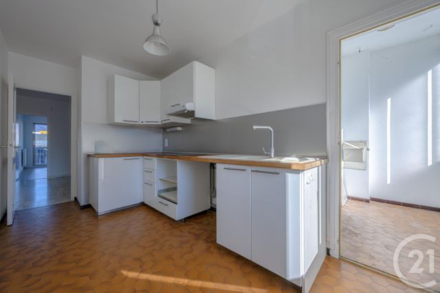 Appartement T4 à vendre - 4 pièces - 95.13 m2 - CHAMBERY - 73 - RHONE-ALPES - Century 21 Immobilière De La Vallée