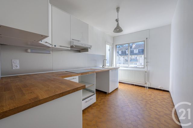 Appartement T4 à vendre - 4 pièces - 95.13 m2 - CHAMBERY - 73 - RHONE-ALPES - Century 21 Immobilière De La Vallée