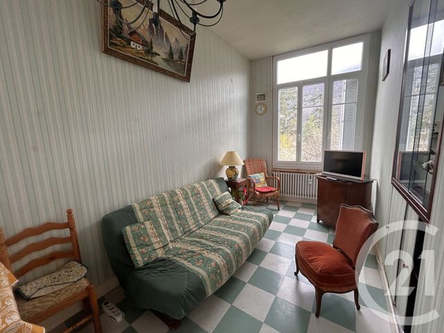 Appartement T2 à vendre - 2 pièces - 42.75 m2 - CHALLES LES EAUX - 73 - RHONE-ALPES - Century 21 Immobilière De La Vallée